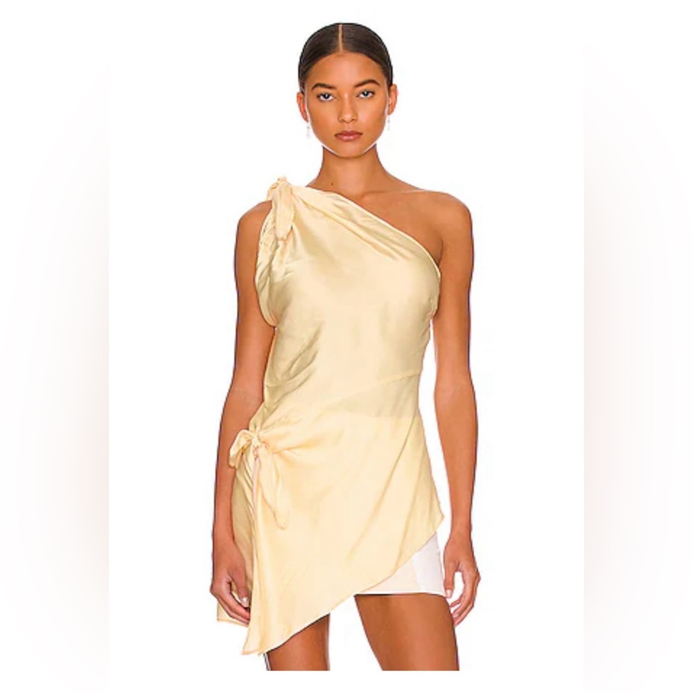 NWT L’Academie Livia Top from Revolve size Medium